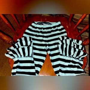 Southern tot ruffle pants